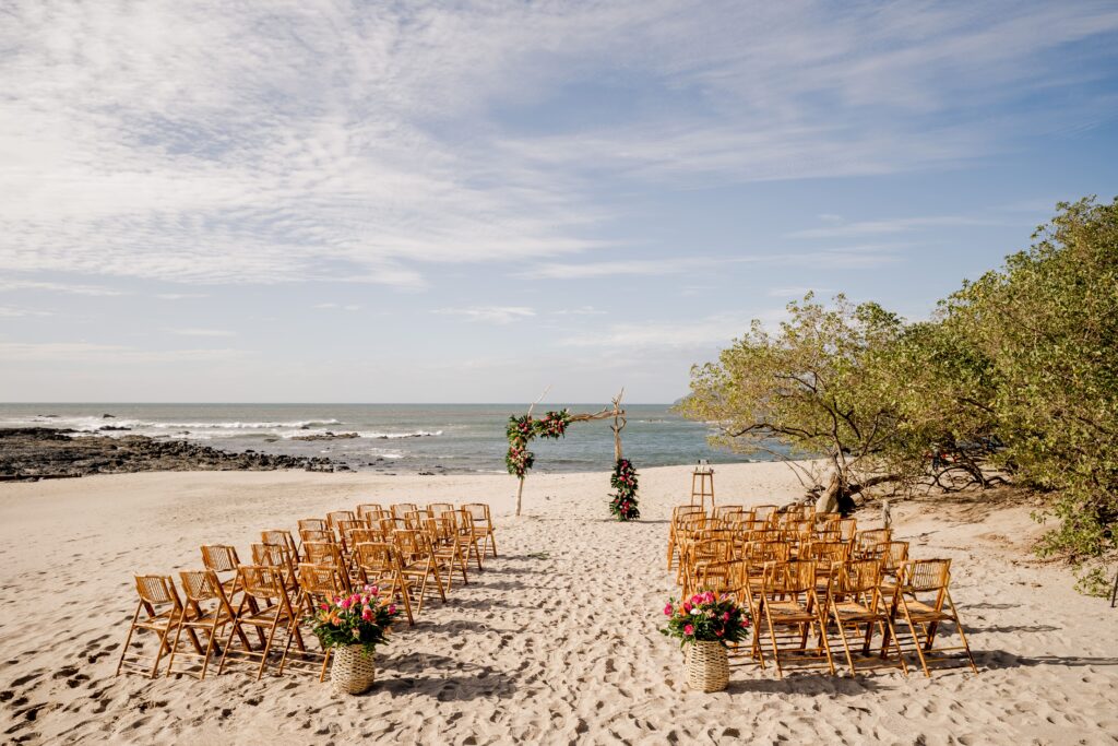 5 Reasons to Say “I Do” at the Beaches of Costa Rica